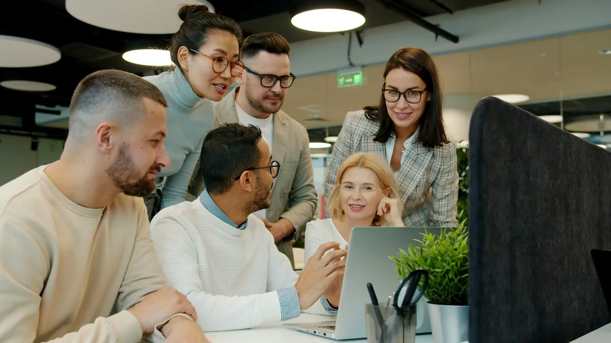 HabibTech digital marketing team collaborating on SEO strategy